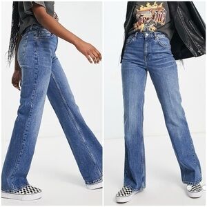 NEW Topshop Relaxed High Rise Women’s Flare Jeans Medium Wash Sz 8